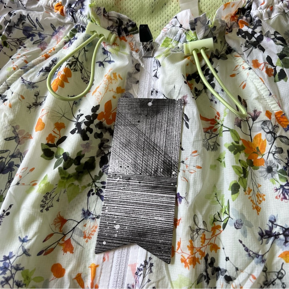 Stori Bloom Light Rise Jacket - Picture 8 of 14